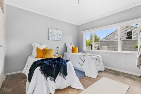 Photo of property in 3 Mountain Road, Western Heights, Rotorua, 3015