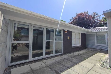 Photo of property in 2/31 Bracken Avenue, Takapuna, Auckland, 0622