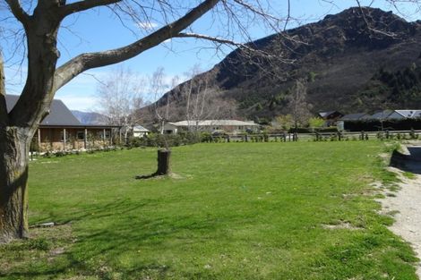 Photo of property in 7 Flynn Lane, Arrowtown, 9302