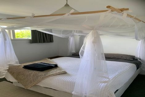 Photo of property in 103 Stanmore Bay Road, Stanmore Bay, Whangaparaoa, 0932