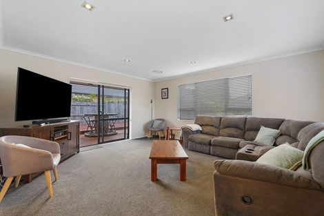 Photo of property in 9 Mccahon Drive, Pukehangi, Rotorua, 3015