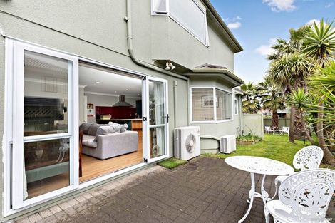 Photo of property in 89 Whitford Road, Botany Downs, Auckland, 2014