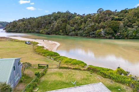 Photo of property in 870 Matapouri Road, Matapouri, Whangarei, 0173