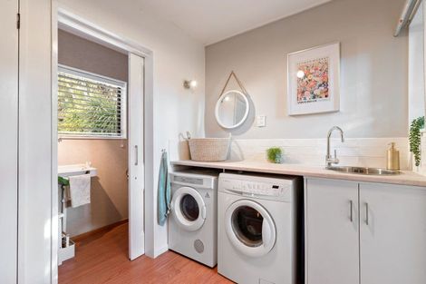 Photo of property in 16 Moonlight Track, Arthurs Point, Queenstown, 9371