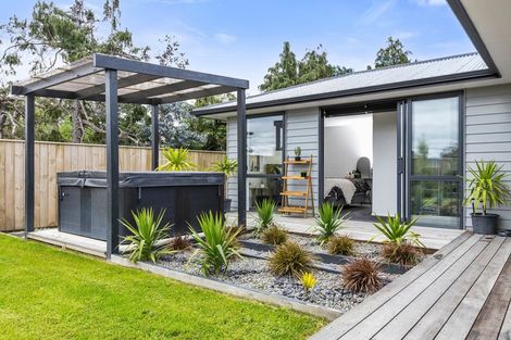 Photo of property in 14 Maple Grove, Solway, Masterton, 5810