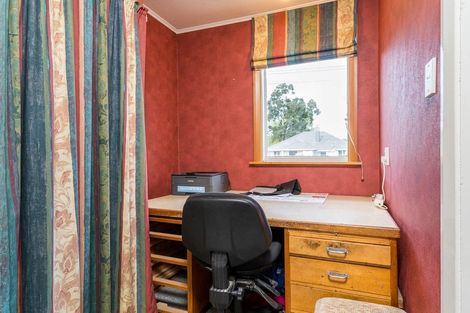 Photo of property in 4 Burgess Street, Green Island, Dunedin, 9018