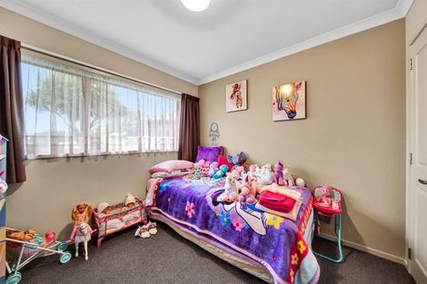 Photo of property in 8 Bandon Grove, Bell Block, New Plymouth, 4312