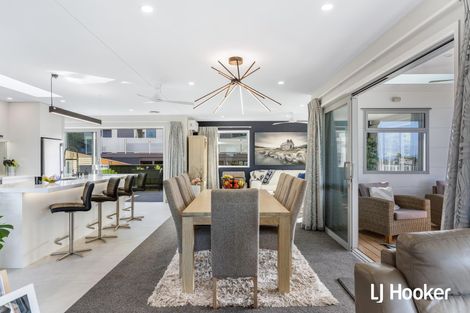 Photo of property in 12 Tohora View, Waihi Beach, 3611