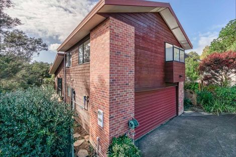 Photo of property in 2/41 Radiata Lane, Chatswood, Auckland, 0626