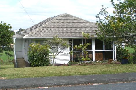 Photo of property in 59 Bond Crescent, Forrest Hill, Auckland, 0620