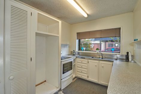 Photo of property in 4/341 College Street, West End, Palmerston North, 4410