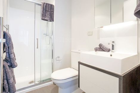 Photo of property in Queen's Residences, 2004/8 Airedale Street, Auckland Central, Auckland, 1010