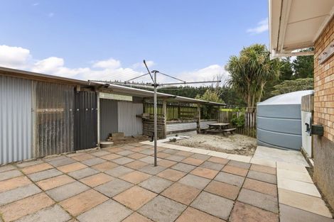 Photo of property in 1606 South Road, Tataraimaka, New Plymouth, 4374