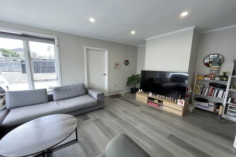 Photo of property in 538 Glenfield Road, Glenfield, Auckland, 0629