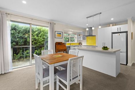 Photo of property in 4a Read Crescent, Clive, 4102