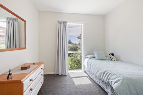 Photo of property in 4b Canberra Place, Redwood, Christchurch, 8051