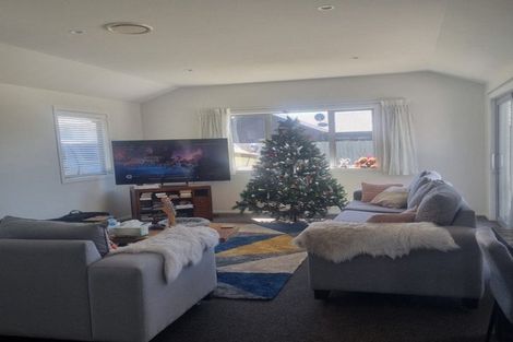 Photo of property in 5 Turnbull Crescent, Wanaka, 9305