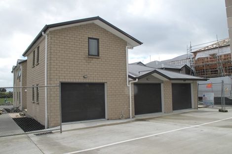 Photo of property in 11/4 Wallson Crescent, Wiri, Auckland, 2104