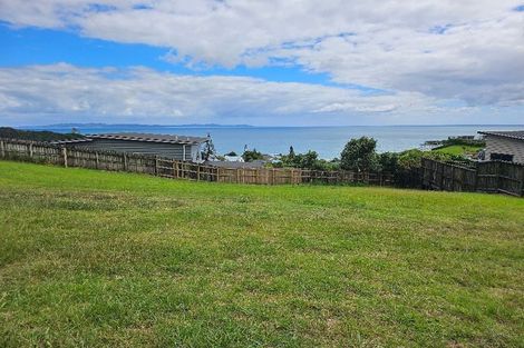 Photo of property in 8 Sunrise Place, Cable Bay, 0420
