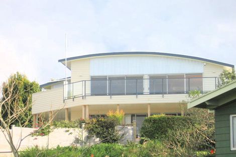 Photo of property in 8 Sunlight Promenade, Snells Beach, 0920