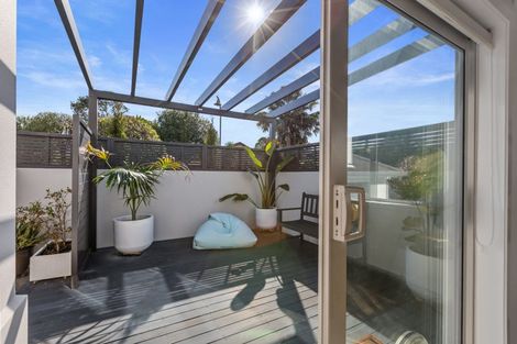 Photo of property in 14 Jarrah Park Drive, Pyes Pa, Tauranga, 3112