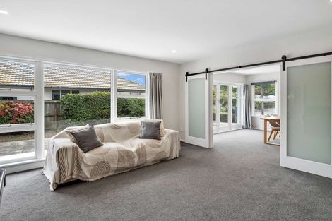 Photo of property in 23 Woodbury Street, Avonhead, Christchurch, 8042
