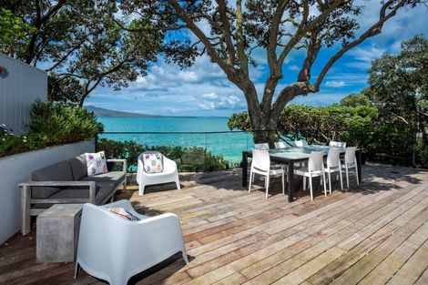 Photo of property in 2 Old Lake Road, Narrow Neck, Auckland, 0624