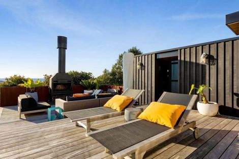 Photo of property in 120 Pendarves Street, New Plymouth, 4312