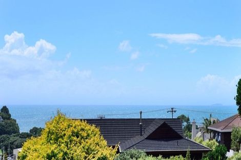 Photo of property in 3/35 Rangitoto Terrace, Milford, Auckland, 0620