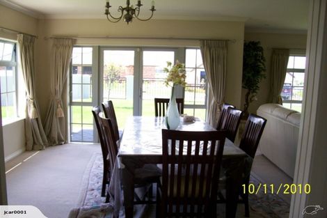 Photo of property in 2 Gilbert Court, Rototuna, Hamilton, 3210