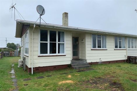 Photo of property in 12 Gibbons Crescent, Castlecliff, Whanganui, 4501