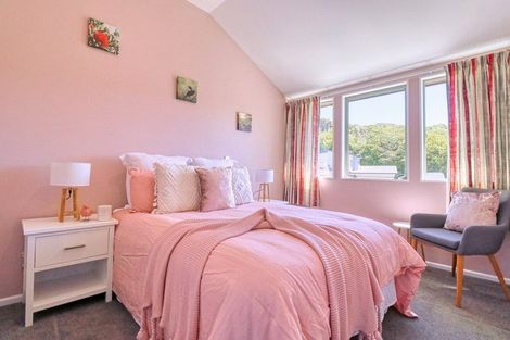 Photo of property in 28 Kawatiri Grove, Wainuiomata, Lower Hutt, 5014