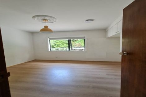 Photo of property in 91 James Cook Street, Havelock North, 4130