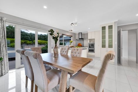 Photo of property in 6c Highfield Place, Highlands Park, New Plymouth, 4312