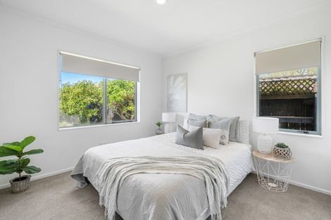 Photo of property in 37 Lavender Place, Papamoa Beach, Papamoa, 3118