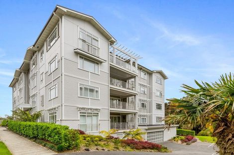 Photo of property in 116 Eaves Bush Parade, Orewa, 0931