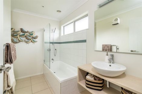 Photo of property in 90a Bryndwr Road, Bryndwr, Christchurch, 8052