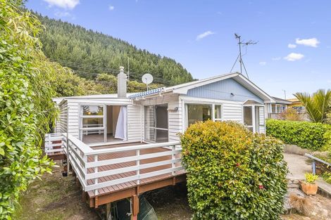 Photo of property in 93 Ruahine Street, Paraparaumu, 5032