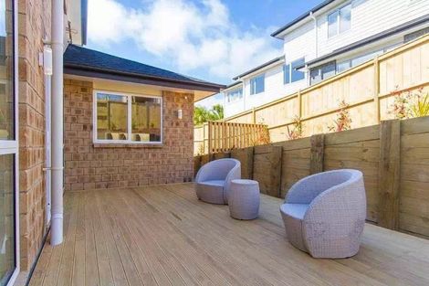 Photo of property in 216e Metcalfe Road, Ranui, Auckland, 0612