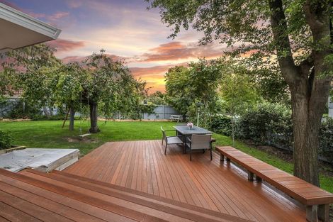 Photo of property in 8 Muir Avenue, Halswell, Christchurch, 8025