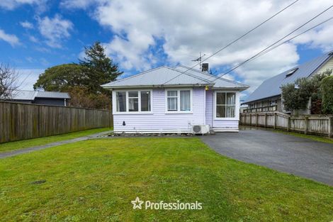 Photo of property in 27 Hikurangi Street, Trentham, Upper Hutt, 5018