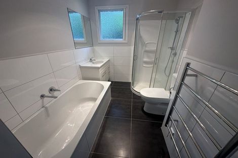 Photo of property in 24 Malvina Place, Bucklands Beach, Auckland, 2014