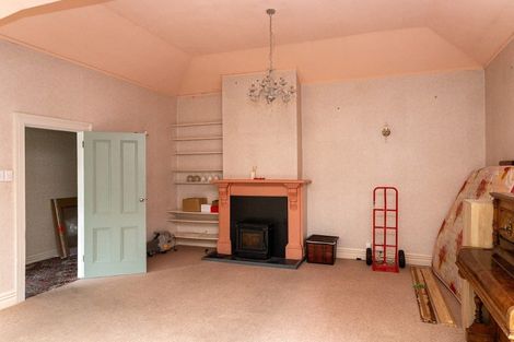 Photo of property in 5 Neidpath Road, Mornington, Dunedin, 9011