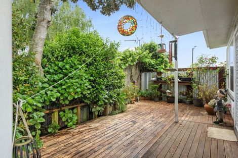 Photo of property in 2a Verel Street, Fairfield, Hamilton, 3214