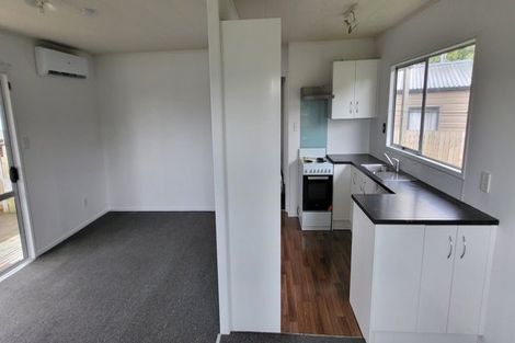 Photo of property in 63 Burundi Avenue, Clendon Park, Auckland, 2103