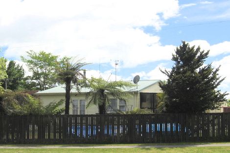 Photo of property in 99 Browning Street, Leamington, Cambridge, 3432