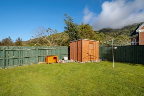 Photo of property in 17 Lawrence Street, Havelock, 7100