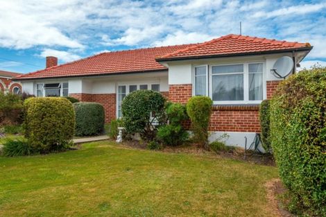 Photo of property in 1 Cameron Street, Waimate, 7924