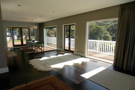 Photo of property in 50 Baroda Street, Khandallah, Wellington, 6035