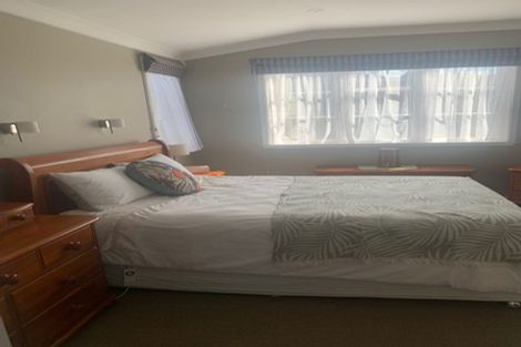 Photo of property in 6 Hindmarsh Street, Johnsonville, Wellington, 6037